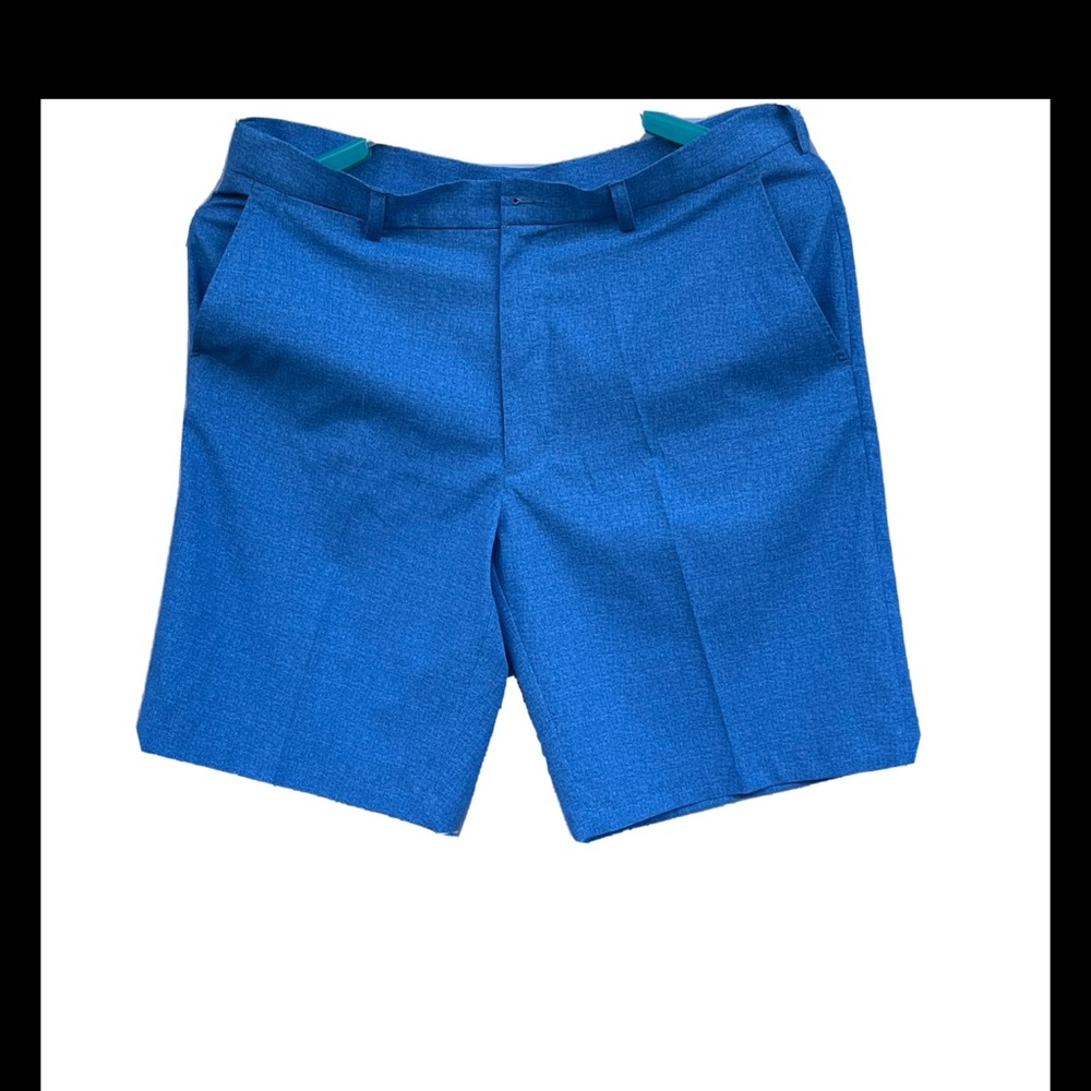 PGA Tour golf shorts Blue Mens size 36 pre-owned